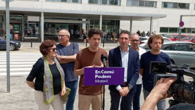 David Cid i Sergi Morales a la roda de premsa després de reunir-se amb els representants dels treballadors